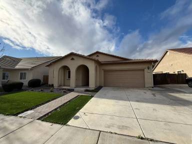 Main picture of 2335 Merlin Ln