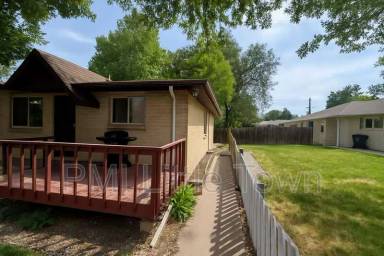 Main picture of 5366 S Huron St
