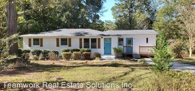 Main picture of 416 S Jackson Ave