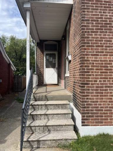 Main picture of 315 N 4th St