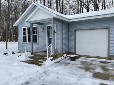 Main picture of 15138 Wintergreen Ct