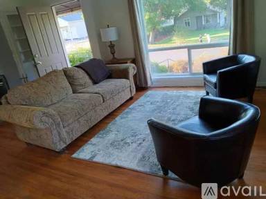 Main picture of 3603 W Longfellow Ave