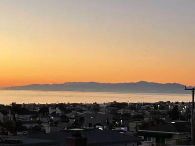 Main picture of 963 1st St