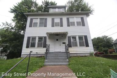 Main picture of 111 E Garfield St