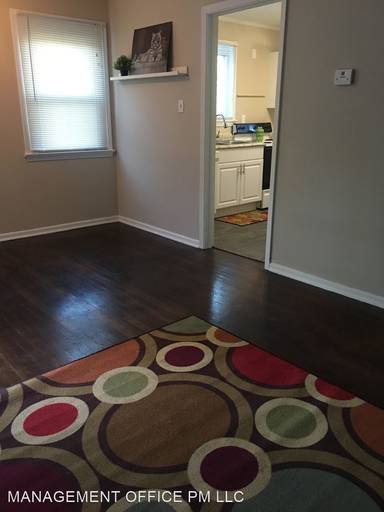Main picture of 2449 Marlowe Ave