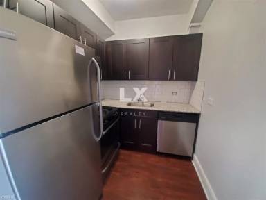 Main picture of 6748 N Ashland Ave