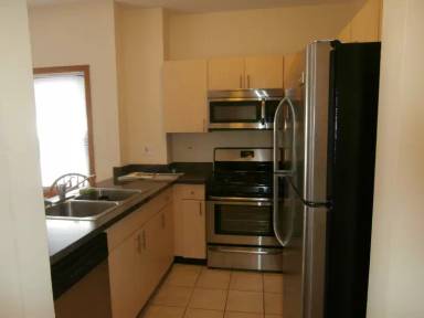 Main picture of 4955 N Damen Ave