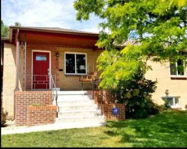 Main picture of 2025 Perry St