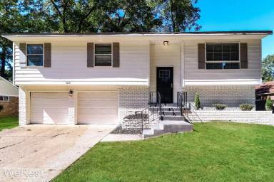 Main picture of 3621 Lehi Dr