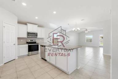 Main picture of 2028 Mallard Ct