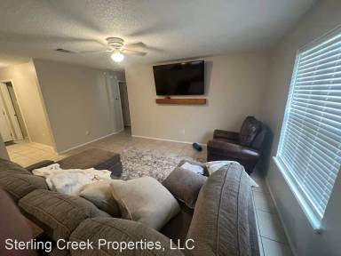 Main picture of 6211 6th St