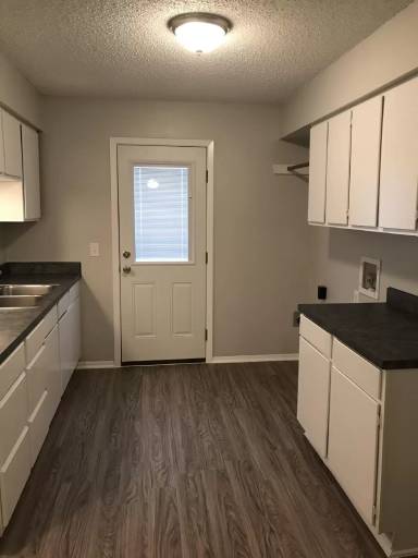 Main picture of 2205B Bunton