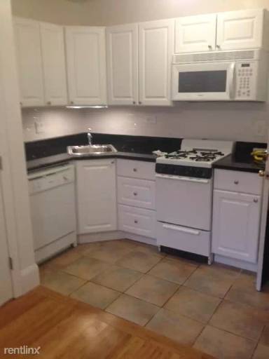 Main picture of 64 Hemenway St