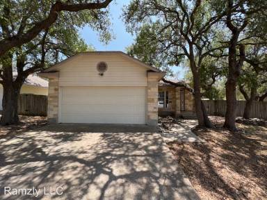 Main picture of 5 Dogwood Dr