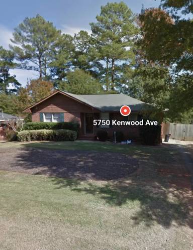 Main picture of 5750 Kenwood Ave