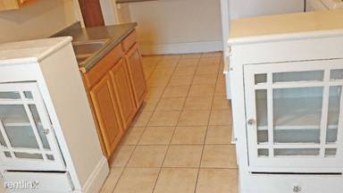 Main picture of 12203 Clifton Blvd
