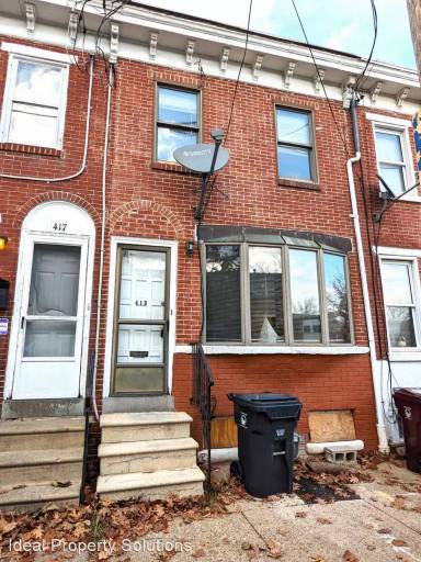 Main picture of 419 E 9th St