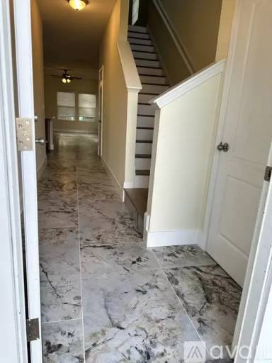 Main picture of 98 Ashby Landing Way