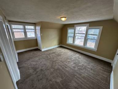 Main picture of 2906 Avenue B