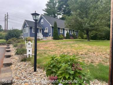 Main picture of 8 Hopkins Dr