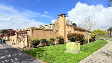 Main picture of 3157 Bali Ln