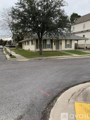 Main picture of 401 35th St