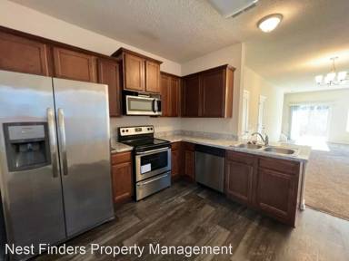 Main picture of 820 Servia Dr