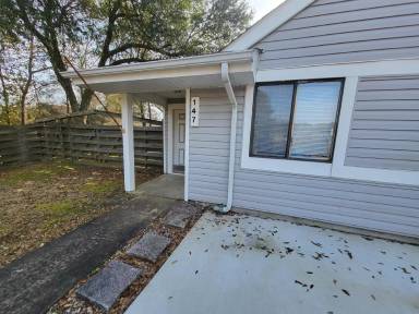 Main picture of 147 King Edward Way