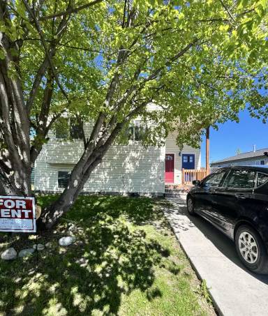 Main picture of 303 9th St