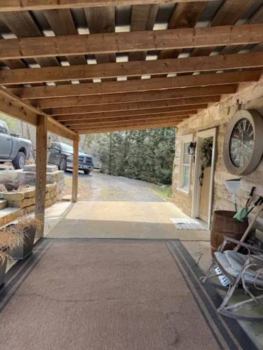 Main picture of 47 Turkey Hill Rd