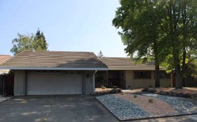 Main picture of 9133 Winding Oak Dr