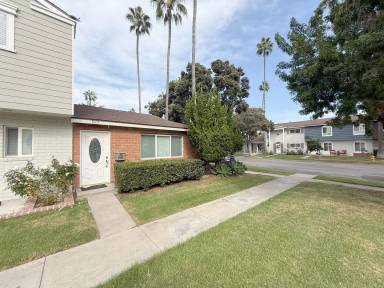 Main picture of 8162 Eastport Dr