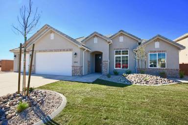 Main picture of 4002 S Steeplechase Rd