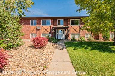 Main picture of 2880 Eliot Cir