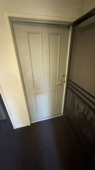Main picture of 420 Redondo Ave