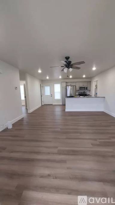 Main picture of 1708 Prey St