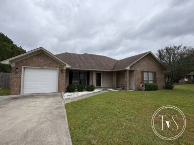 Main picture of 2416 Fernando Ct