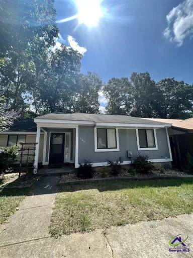 Main picture of 288 Somerset Dr