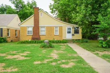 Main picture of 2354 NW 18th St