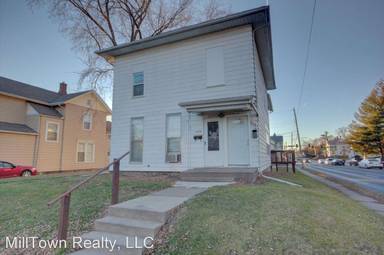 Main picture of 1826 1/2 Davenport Ave