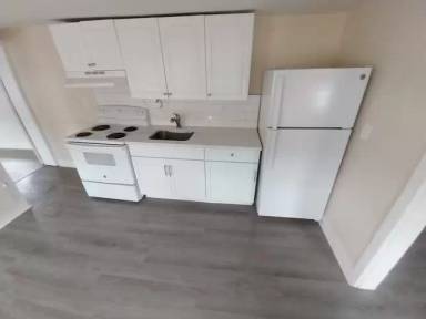 Main picture of 16 N Church St