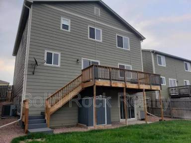 Main picture of 3880 Reindeer Cir