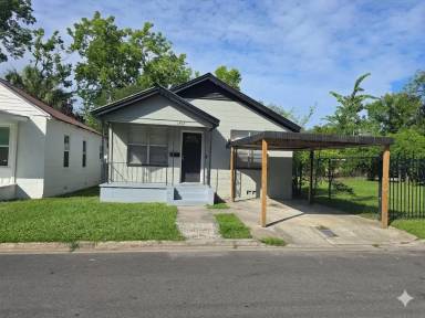 Main picture of 1417 Church St