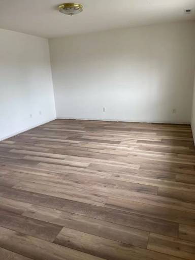 Main picture of 803 Mantle Dr