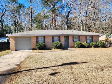 Main picture of 115 Blossom St