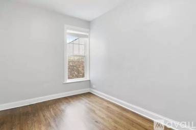Main picture of Edgewater Gardens Apartments