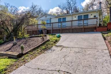 Main picture of 1508 Maple Dr