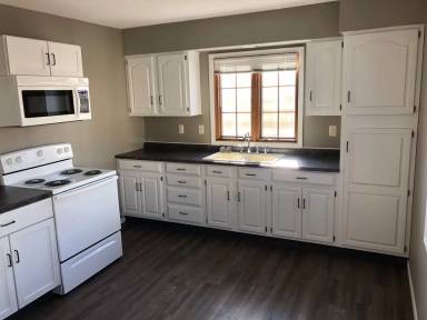 Main picture of 2601 Pomona Dr