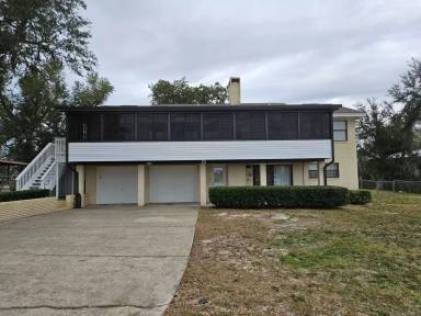 Main picture of 1437 Parkway Dr