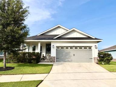 Main picture of 593 Riverwalk Cir